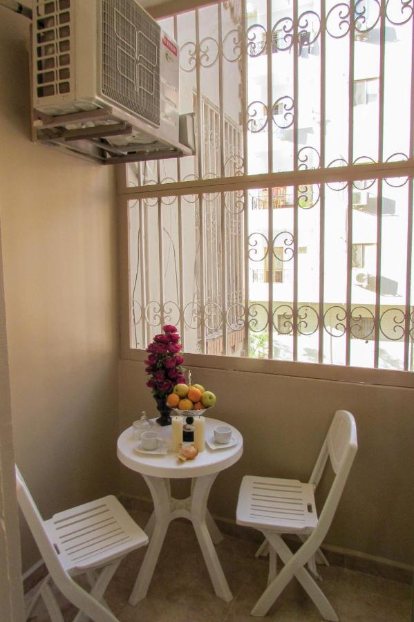Apartments Desert Rose Near The Sea Redsealine 후르가다 외부 사진