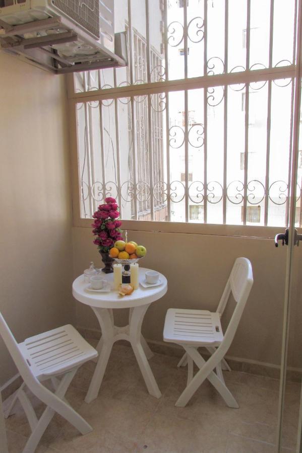 Apartments Desert Rose Near The Sea Redsealine 후르가다 외부 사진