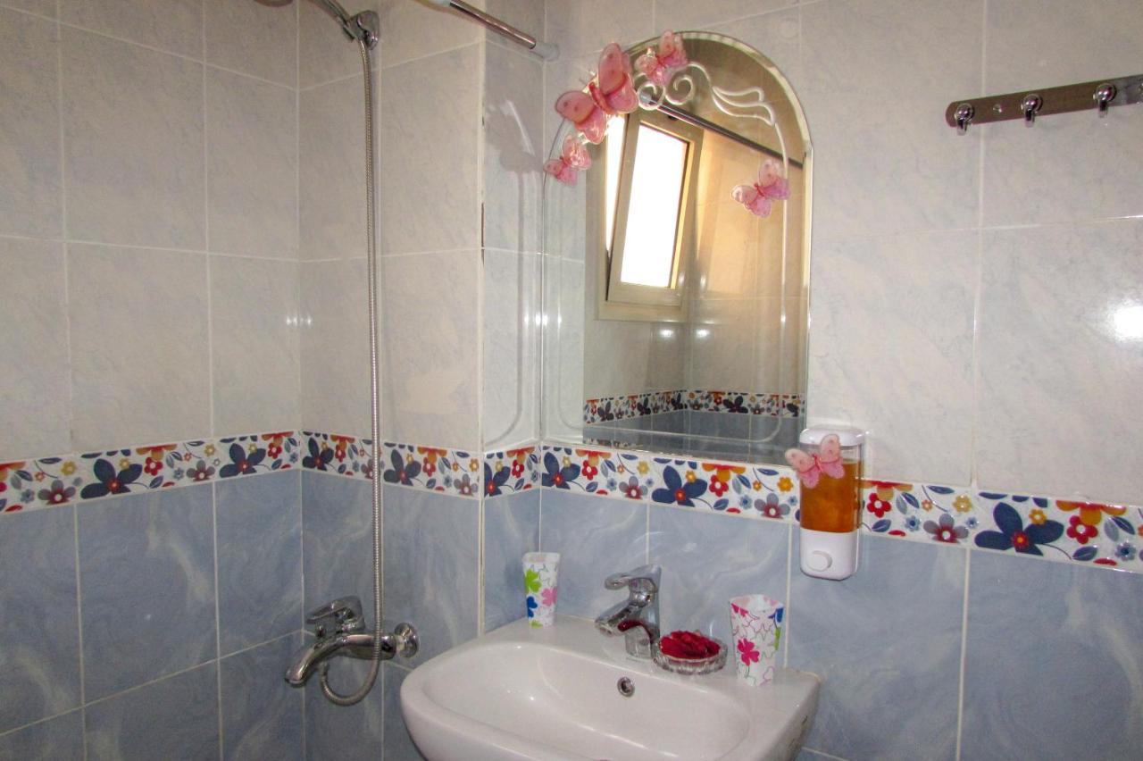 Apartments Desert Rose Near The Sea Redsealine 후르가다 외부 사진