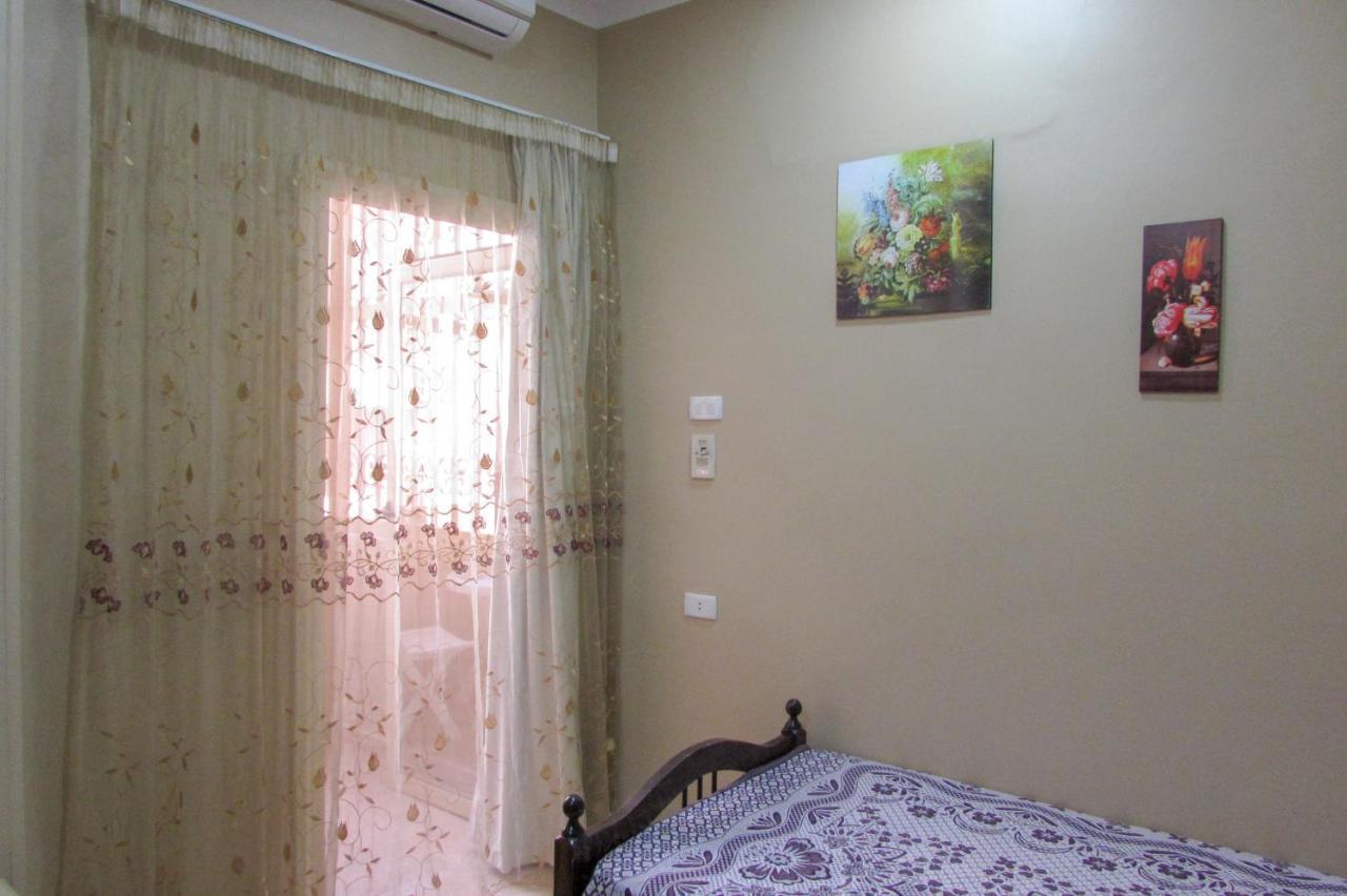 Apartments Desert Rose Near The Sea Redsealine 후르가다 외부 사진